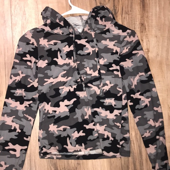 Camo Thin Hoodie - Picture 1 of 2